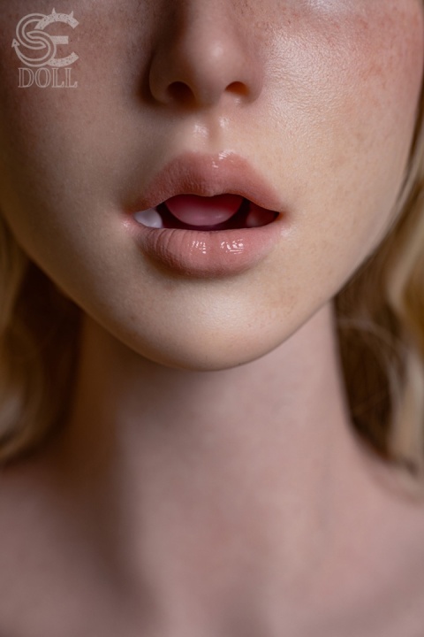Tors silikonowy 103 cm – Sophia Lane – realistyczny tors silikonowy J Cup | SEDOLL